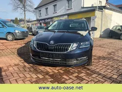 Blau Gebraucht 2019 Skoda Octavia Premium Edition Kombi | 17.490 € (Fairer Preis)