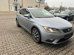 Blau Gebraucht 2016 Seat Leon Limousine | 9.900 € (Fairer Preis)