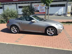 Grau Gebraucht 2008 Mercedes SLK200 Cabrio | 11.500 €