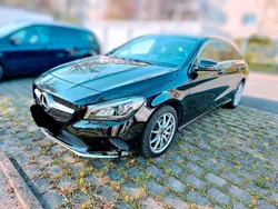 Schwarz Gebraucht 2018 Mercedes CLA200 Shooting Brake Kombi | 16.500 € (Fairer Preis)