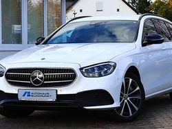 Polarweiss Gebraucht 2022 Mercedes E300 Night Kombi | 31.880 € (Guter Preis)