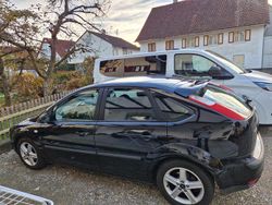 Schwarz Gebraucht 2006 Ford Focus Limousine | 4.000 € (Teuer)
