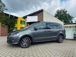 Indiumgrau metallic Gebraucht 2016 VW Sharan Van / Kleinbus | 21.999 € (Fairer Preis)
