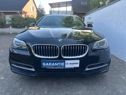 Blau Gebraucht 2016 BMW 520 Performance Kombi | 16.290 € (Etwas zu teuer)
