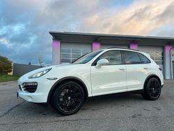 Weiß Gebraucht 2011 Porsche Cayenne SUV | 16.500 € (Guter Preis)