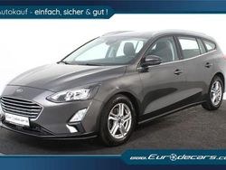 Grau Gebraucht 2020 Ford Focus Kombi | 9.700 € (Guter Preis)