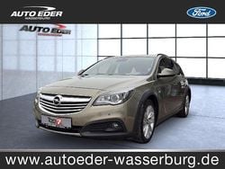 Grün Gebraucht 2015 Opel Insignia Country Tourer Basis Kombi | 8.850 € (Fairer Preis)