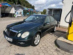 Grün Gebraucht 2006 Mercedes E320 Avantgarde Limousine | 6.800 € (Teuer)