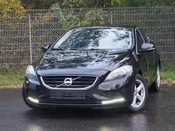 Schwarz Gebraucht 2012 Volvo V40 Momentum Kombi | 4.900 € (Superpreis)