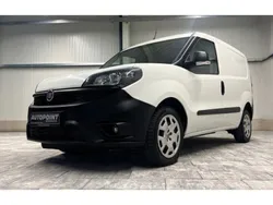 Weiss Gebraucht 2021 Fiat Doblò Van / Kleinbus | 8.980 € (Guter Preis)