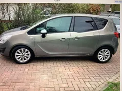 Braun Gebraucht 2013 Opel Meriva Active Van / Kleinbus | 6.850 € (Fairer Preis)