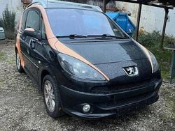 Schwarz Gebraucht 2006 Peugeot 1007 Van / Kleinbus | 700 € (Superpreis)