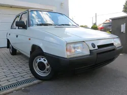 Weiß Gebraucht 2025 Skoda Favorit Kleinwagen | 5.900 €