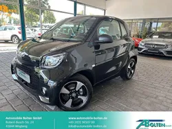 Schwarz Gebraucht 2024 Smart ForTwo Electric Drive Kleinwagen | 14.890 € (Fairer Preis)