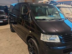 Schwarz Gebraucht 2007 VW Multivan Van | 10.500 € (Etwas zu teuer)