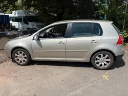 Andere außenfarben Gebraucht 2005 VW Golf IV Kombi | 2.000 € (Fairer Preis)