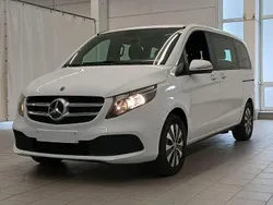 Arktikweiss Gebraucht 2022 Mercedes V250 Van / Kleinbus | 38.900 € (Guter Preis)
