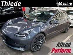 Grau metallic Gebraucht 2022 Tesla Model 3 Performance Limousine | 30.650 € (Guter Preis)