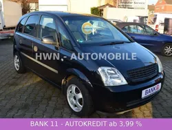 Saphirschwarz mi2 Gebraucht 2003 Opel Meriva Enjoy Van / Kleinbus | 2.990 € (Teuer)