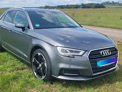 Grau Gebraucht 2017 Audi A3 Sport Limousine | 17.850 € (Fairer Preis)