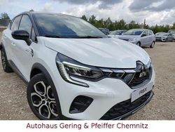 Weiß Gebraucht 2024 Mitsubishi ASX Top SUV | 31.190 € (Teuer)