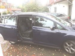 Blau metallic Gebraucht 2014 Ford Grand C-Max Titanium Van / Kleinbus | 11.950 € (Teuer)