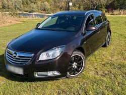 Braun Gebraucht 2012 Opel Insignia Kombi | 3.400 € (Guter Preis)