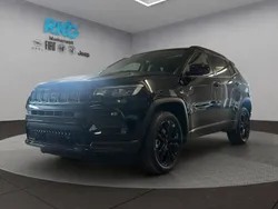 Dunkelgruen Gebraucht 2025 Jeep Compass North SUV | 38.980 € (Etwas zu teuer)