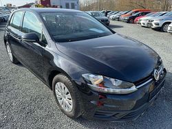 Schwarz Gebraucht 2019 VW Golf VII Trendline Limousine | 14.285 € (Fairer Preis)