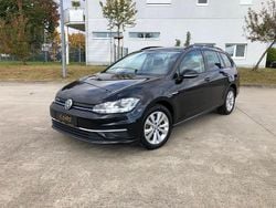Schwarz Gebraucht 2018 VW Golf VII Kombi | 8.490 € (Fairer Preis)