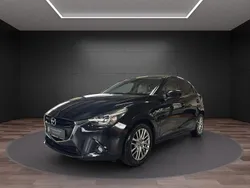 Schwarz Gebraucht 2015 Mazda 2 Edition Kleinwagen | 10.990 € (Etwas zu teuer)