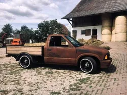 Braun Gebraucht 1997 Chevrolet S10 Abholung | 6.666 €