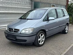 Grau Gebraucht 2004 Opel Zafira Elegance Van / Kleinbus | 1.750 € (Fairer Preis)