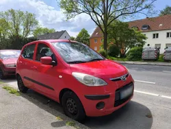 Rot Gebraucht 2009 Hyundai i10 Kleinwagen | 1.300 € (Fairer Preis)