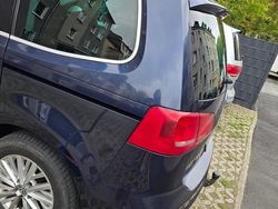 Blau Gebraucht 2010 VW Sharan Van / Kleinbus | 8.900 € (Teuer)