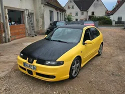 Gelb Gebraucht 2004 Seat Leon CUPRA Kleinwagen | 2.222 €