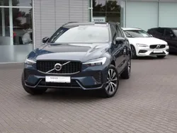 Blau Gebraucht 2023 Volvo XC60 Plus SUV | 39.900 € (Guter Preis)