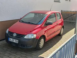 Rot Gebraucht 2011 VW Fox Kleinwagen | 1.800 € (Guter Preis)