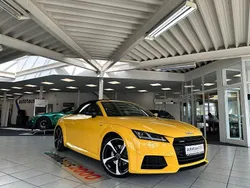 Gelb Gebraucht 2017 Audi TT Roadster S-Line Cabrio | 29.950 € (Fairer Preis)