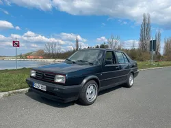 Blau Gebraucht 1991 VW Jetta Limousine | 5.400 €