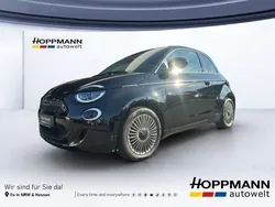 Schwarz Gebraucht 2022 Fiat 500e Icon Limousine | 17.990 € (Guter Preis)