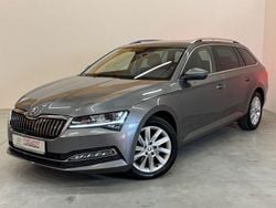 Grau Gebraucht 2022 Skoda Superb Limousine | 28.950 € (Guter Preis)