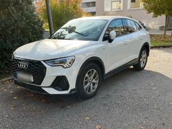 Weiß Gebraucht 2021 Audi Q3 Sportback Ambiente SUV | 29.000 €