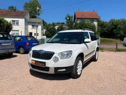 Weiß Gebraucht 2010 Skoda Yeti Plus Edition SUV | 5.990 € (Fairer Preis)