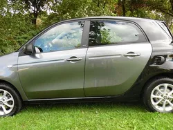Grau Gebraucht 2018 Smart ForFour Passion Kleinwagen | 9.750 € (Fairer Preis)