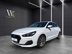 Weiß Gebraucht 2019 Hyundai i30 Style Limousine | 16.450 € (Fairer Preis)