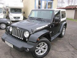 Black clear coat (metallic) Gebraucht 2018 Jeep Wrangler Sahara SUV | 28.900 € (Guter Preis)