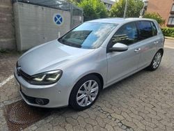 Silber Gebraucht 2009 VW Golf VI Highline Limousine | 6.150 € (Fairer Preis)