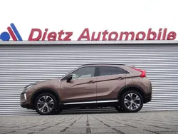 Braun (metallic) Gebraucht 2018 Mitsubishi Eclipse Cross SUV | 14.750 € (Superpreis)