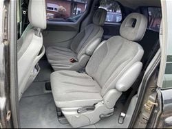 Schwarz Gebraucht 2007 Chrysler Voyager Van | 3.990 € (Teuer)